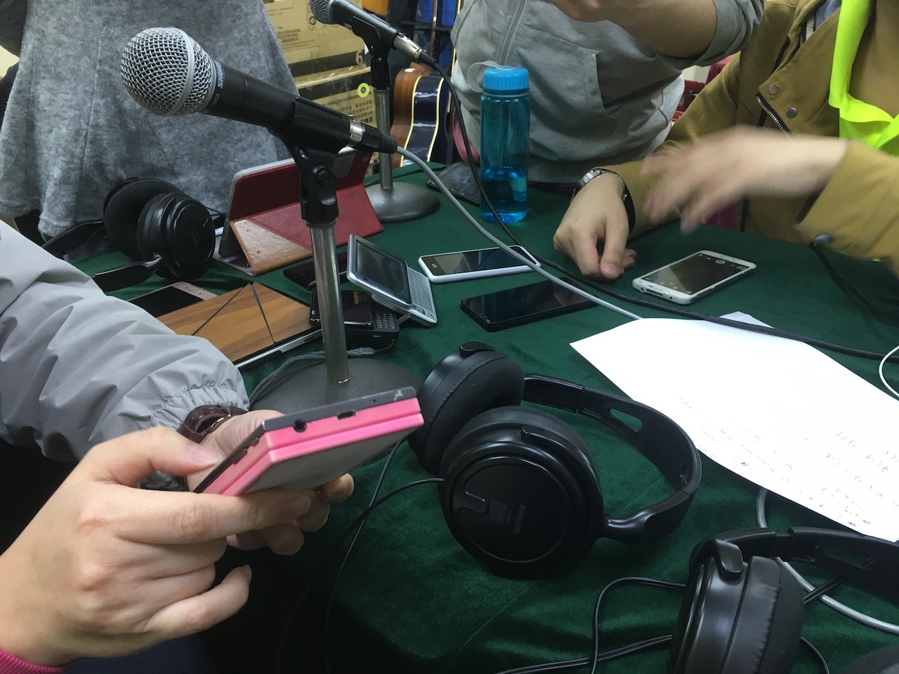 【Firefox OS】香港電台社區參與廣播節目談開源手機 Firefox OS